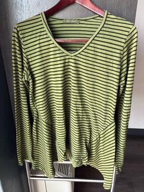 Cut Loose Lagenlook Asymmetrical Striped Top Size Large